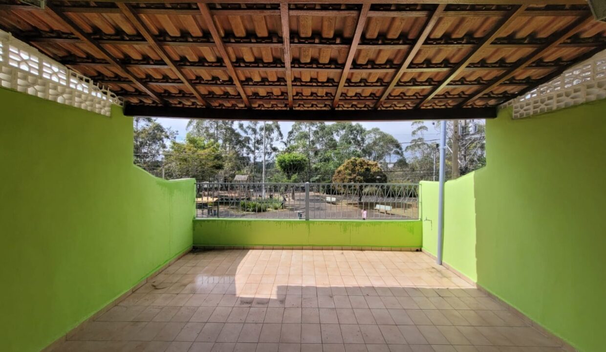 casas a venda embu das artes 4